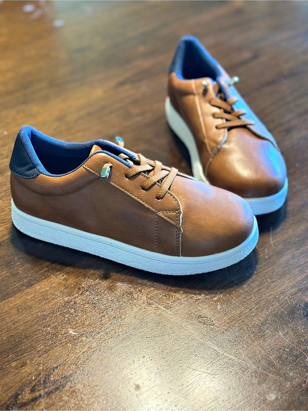 Boys brown dress/casual shoes size 5 brand new